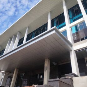 Vách Ngăn Bằng Alu
